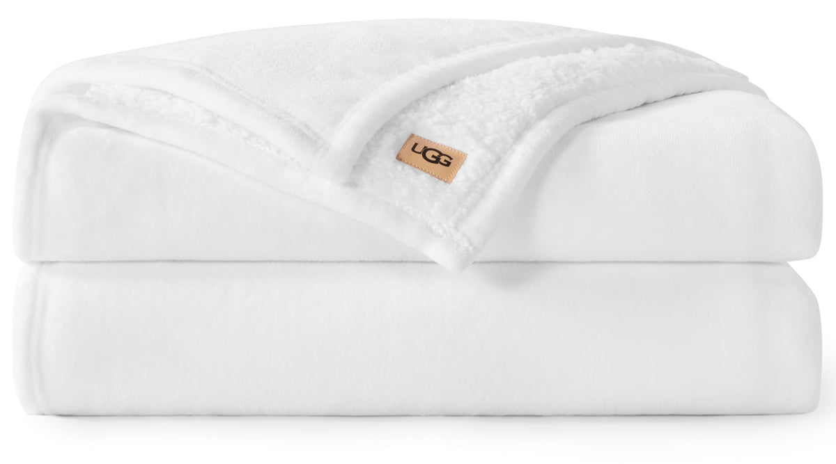 UGG Fluffy Bed Blanket