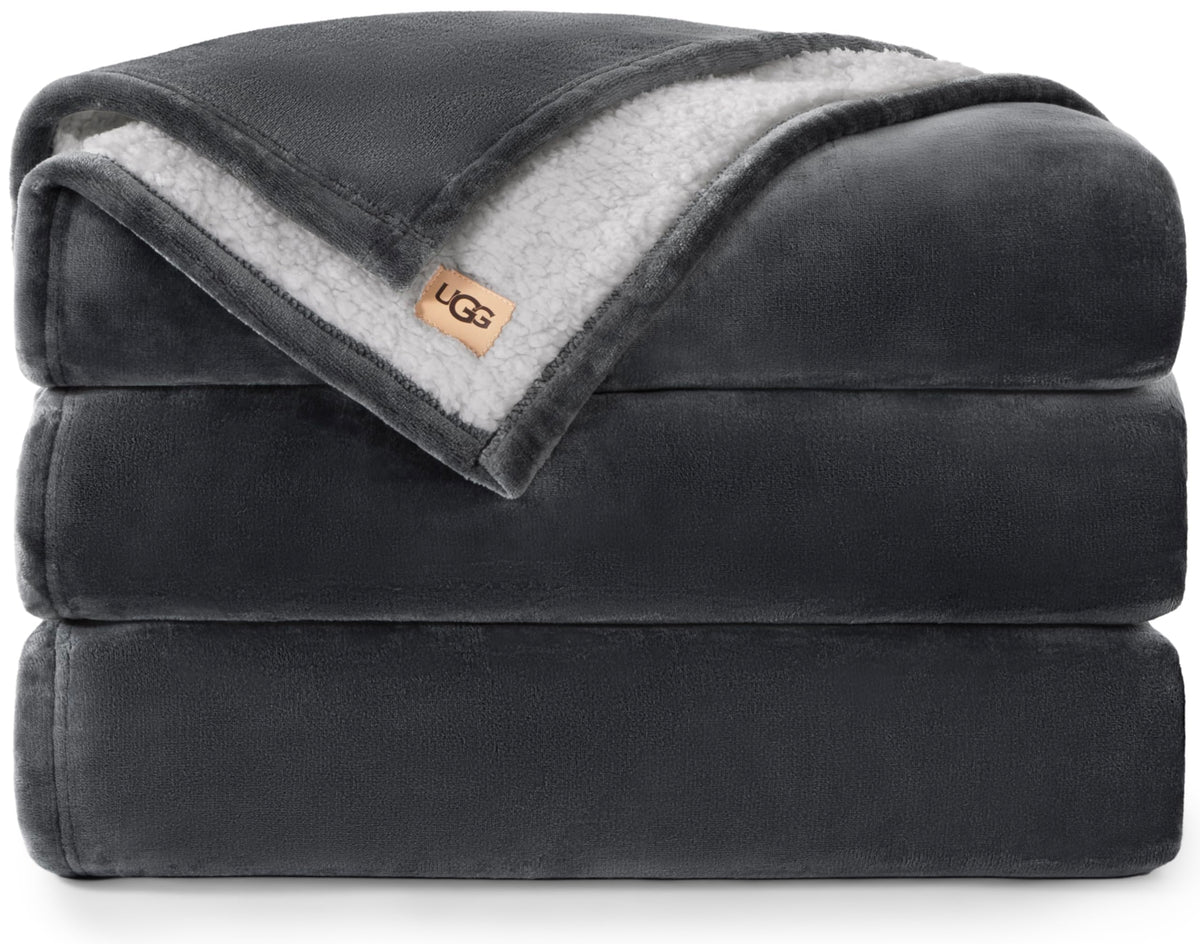 UGG Fluffy Bed Blanket